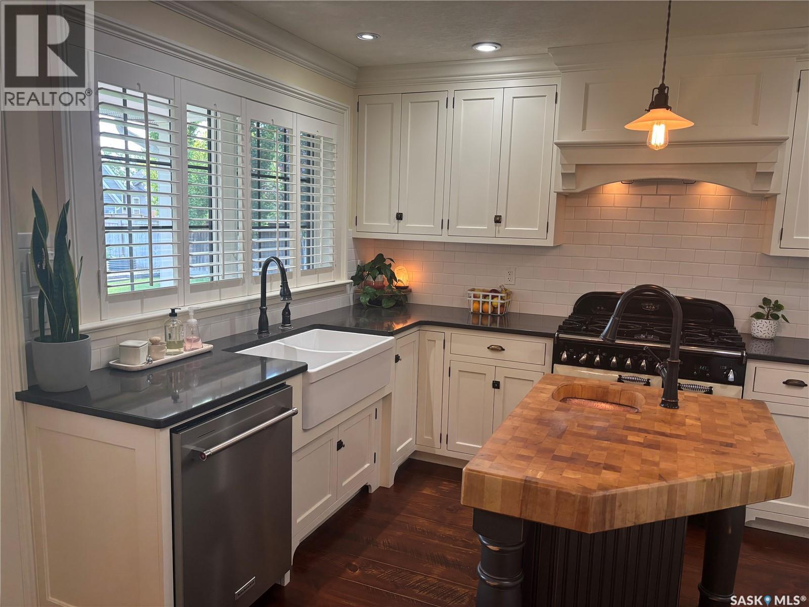 724 St Andrews DRIVE — photo 6