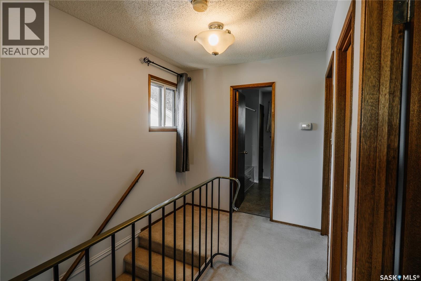 758 Lenore DRIVE — photo 18