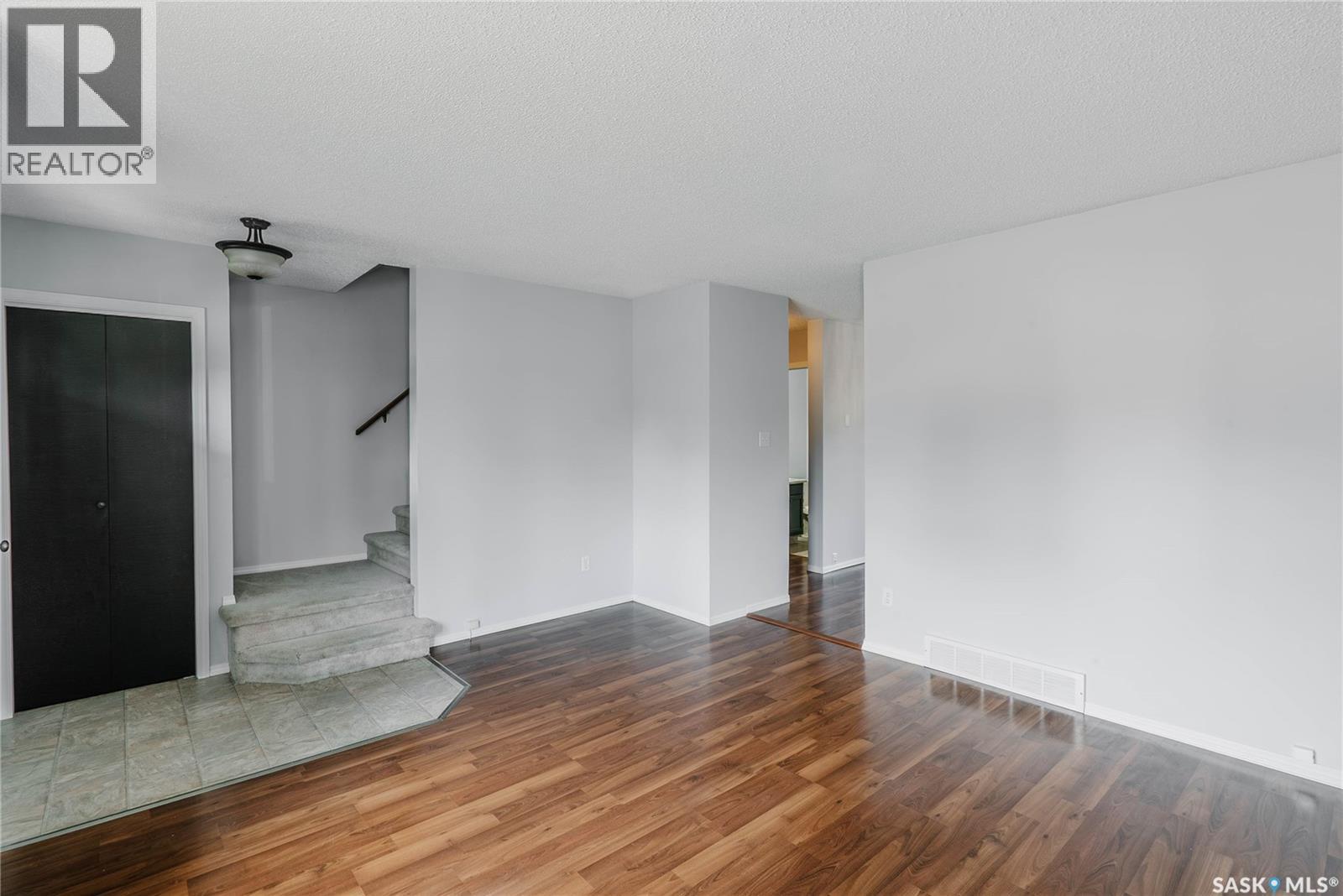 758 Lenore DRIVE - photo 5
