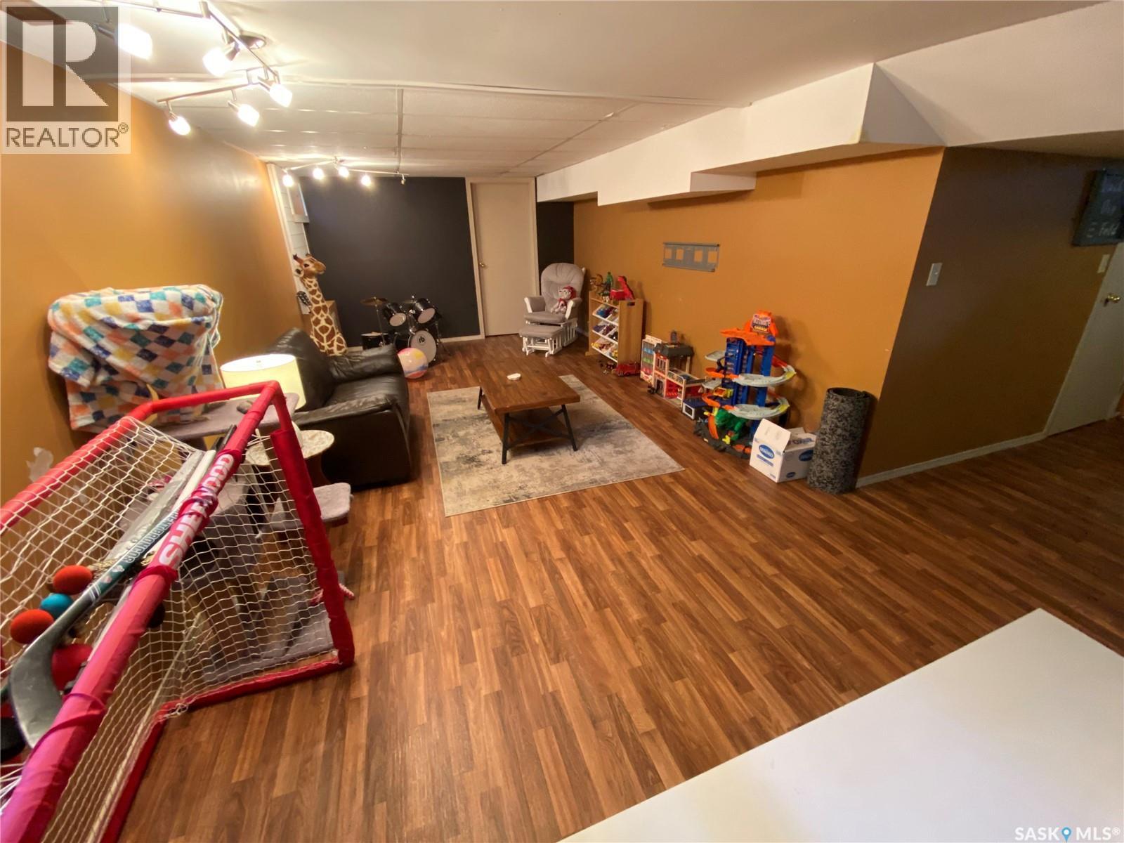 91 Haultain AVENUE — photo 22