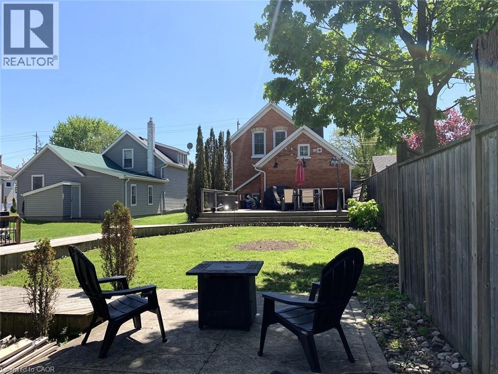 40 ST ANDREW Street, Port Dover — photo 3