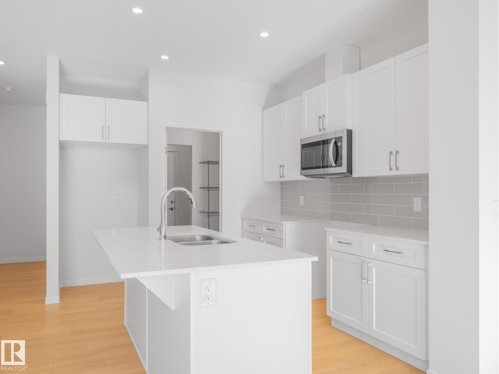 2515 211 ST NW - 11