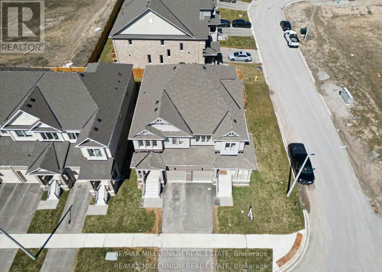 111 SAGEWOOD AVENUE - 2