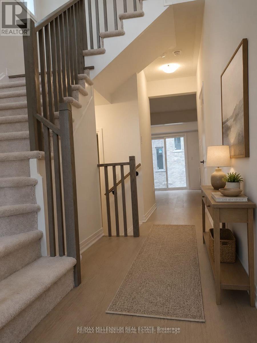 111 SAGEWOOD AVENUE - 8