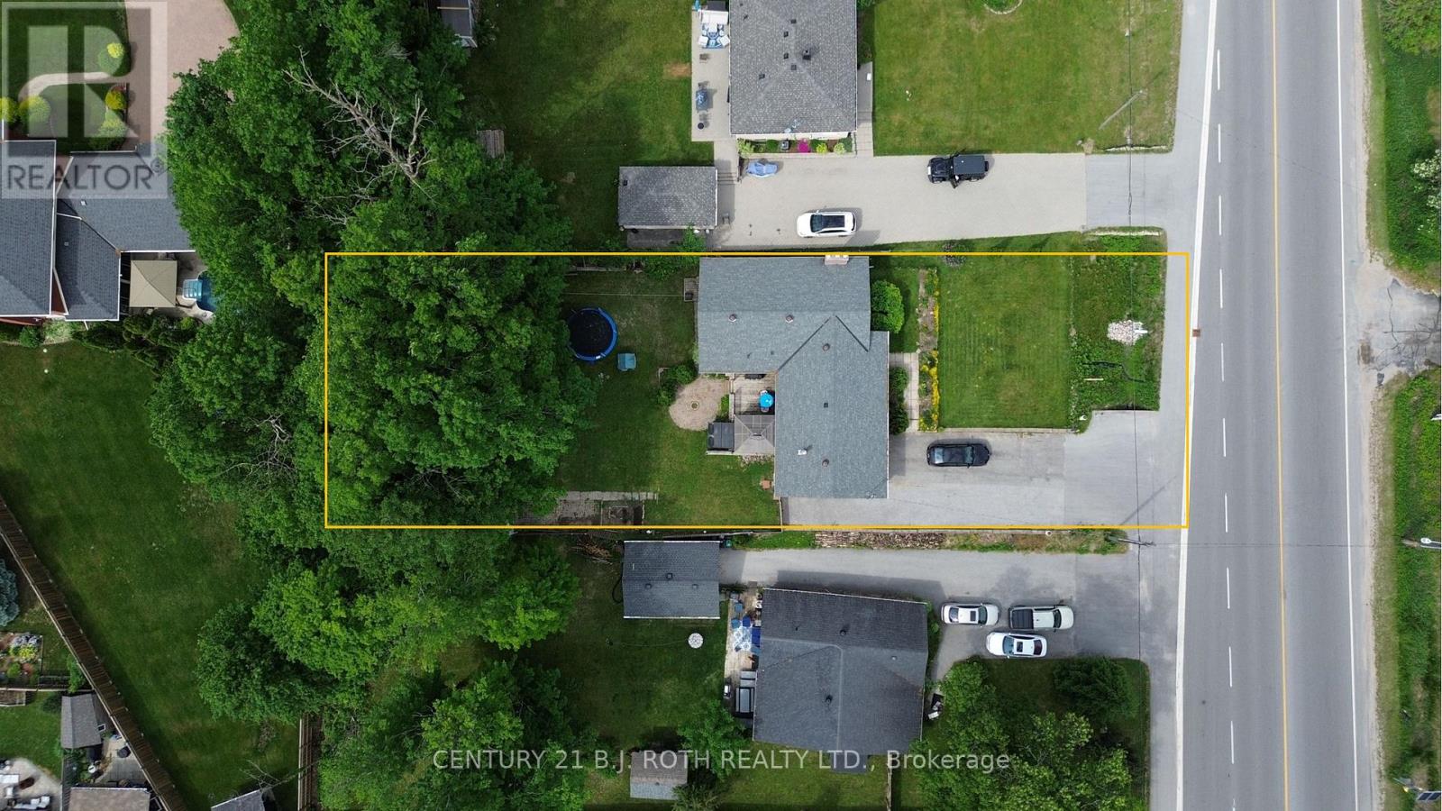 823 ESSA ROAD - 31