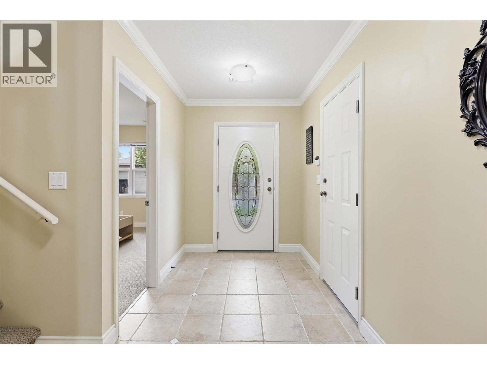 #30 1055 ABERDEEN Drive - 3
