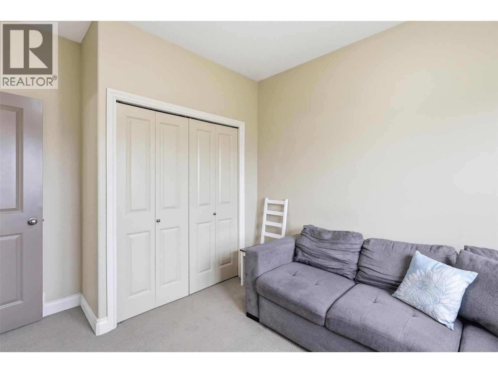 #30 1055 ABERDEEN Drive - 22