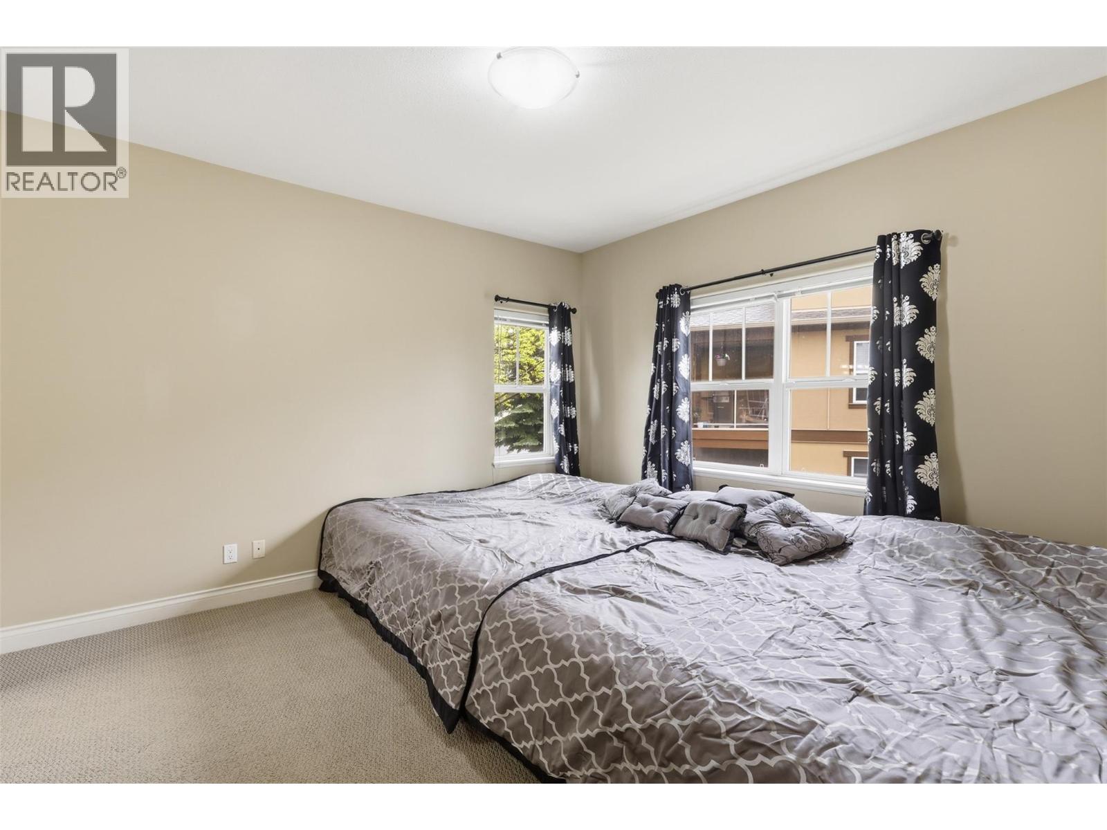 #30 1055 ABERDEEN Drive - 17