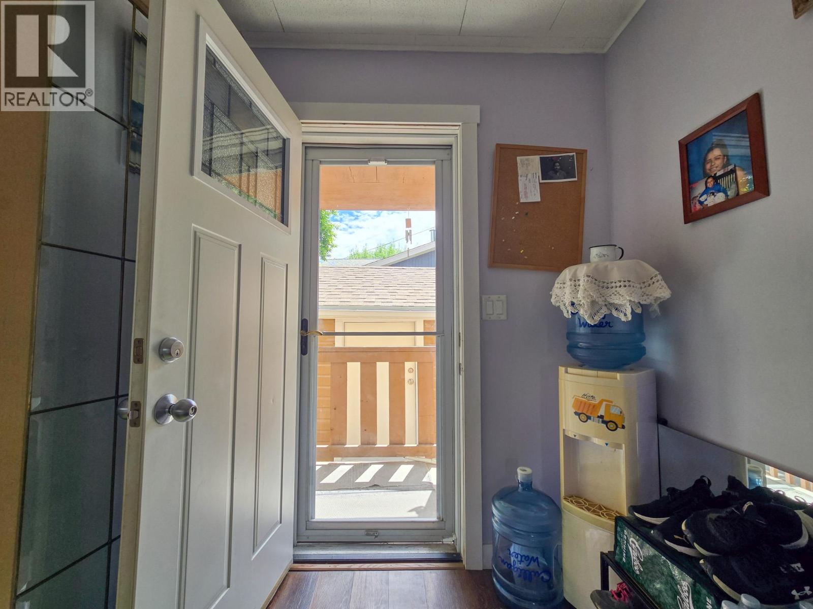 345 PANORAMA Drive - 33