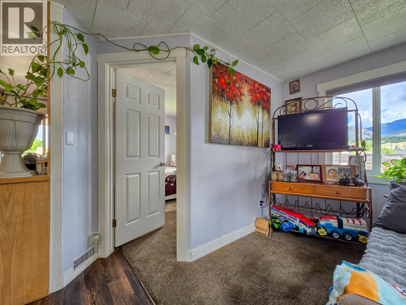 345 PANORAMA Drive - 14