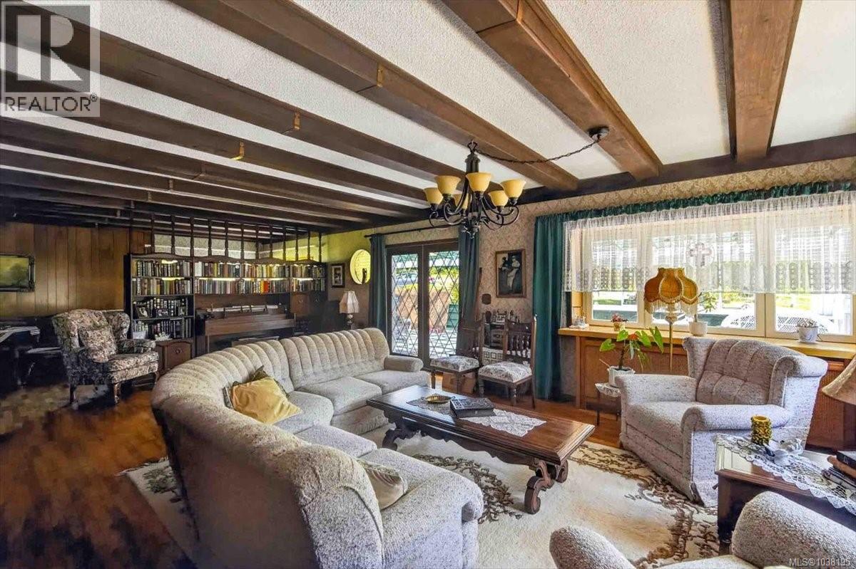7251 Thompson Rd - Image 31