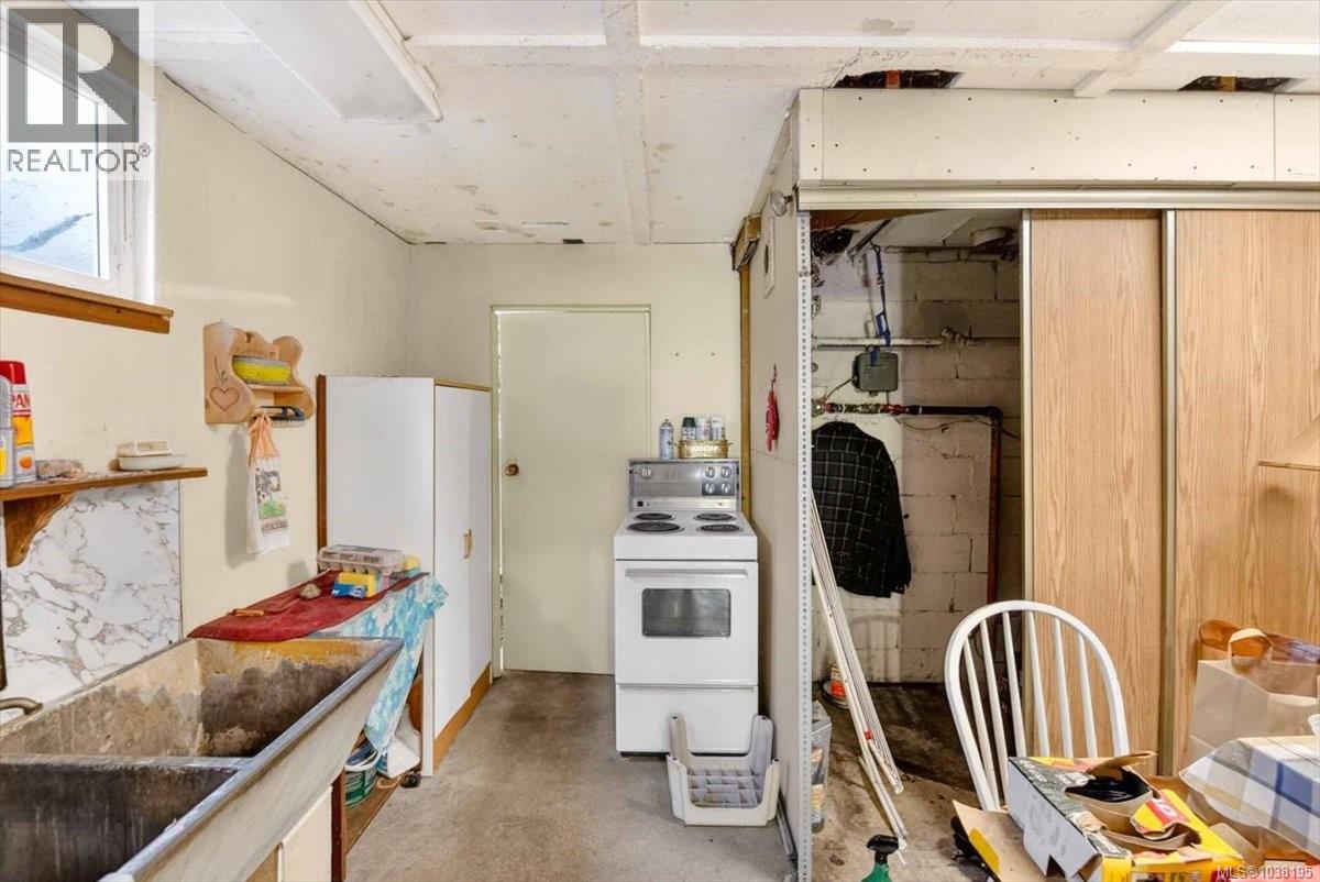 7251 Thompson Rd - 51