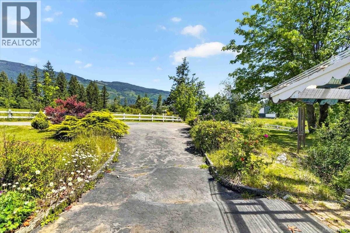 7251 Thompson Rd - 60
