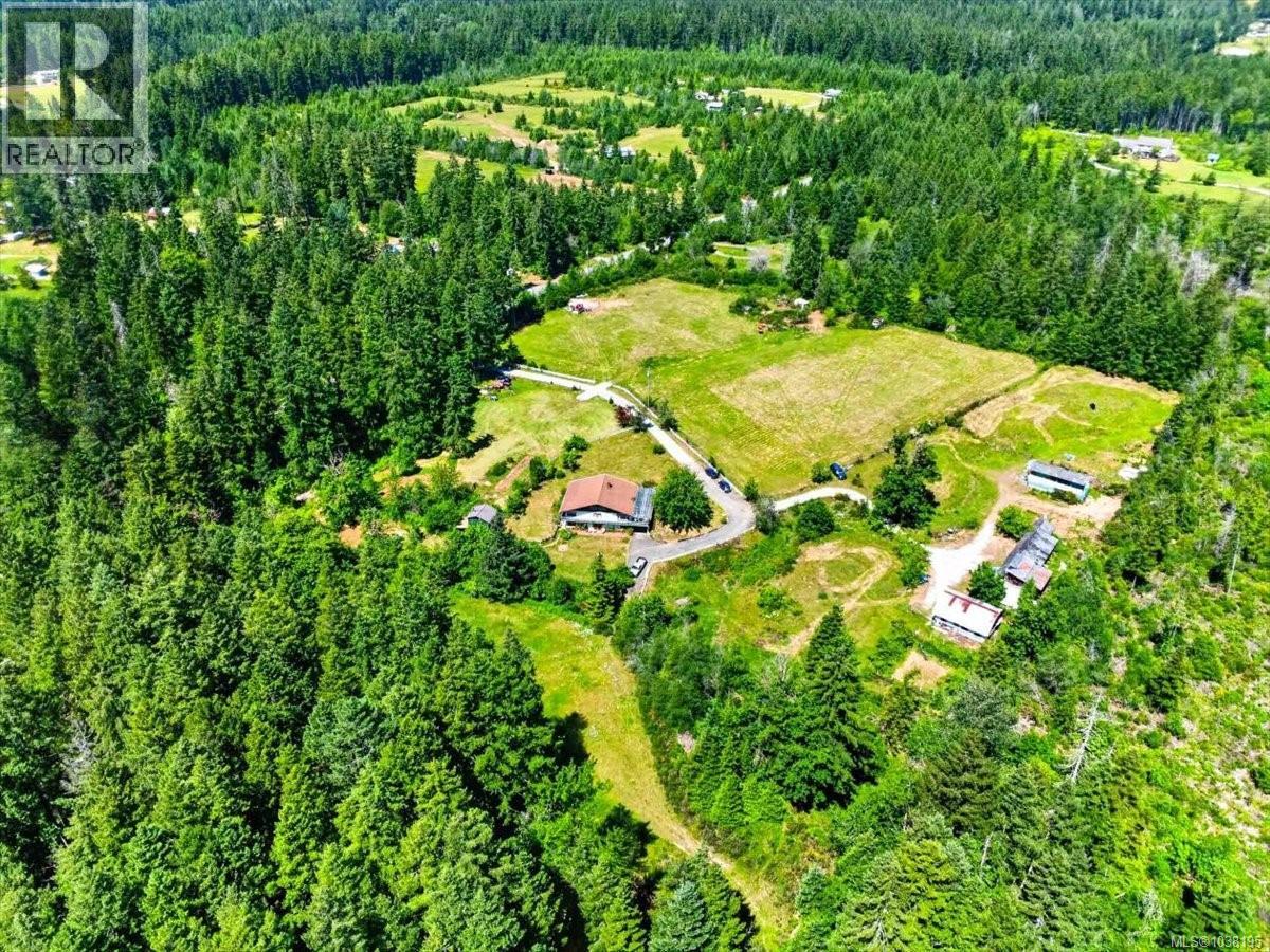 7251 Thompson Rd - 73