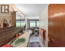 7251 Thompson Rd, Port Alberni, BC V9Y8M3 Photo 20