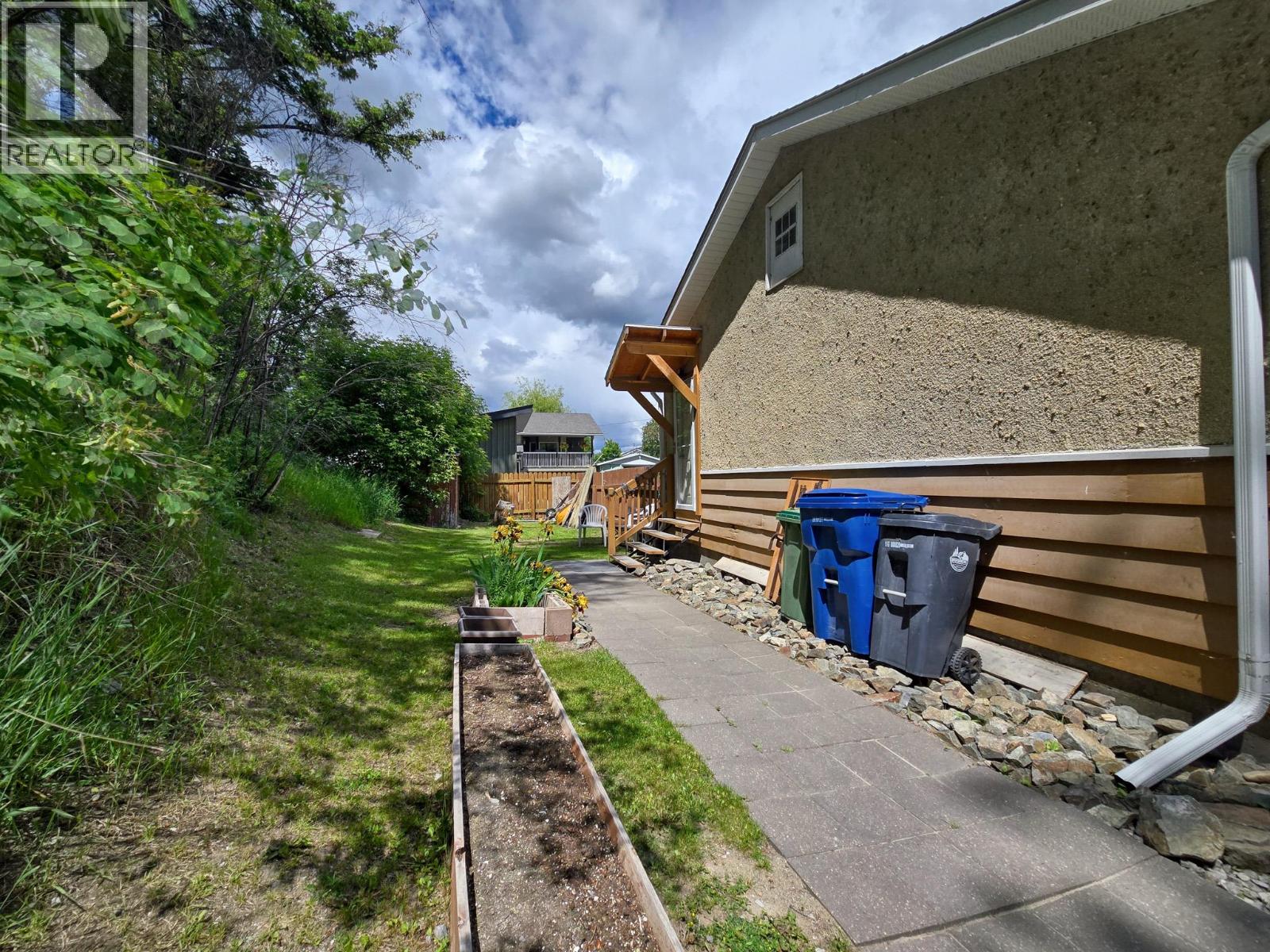 345 PANORAMA Drive - 47