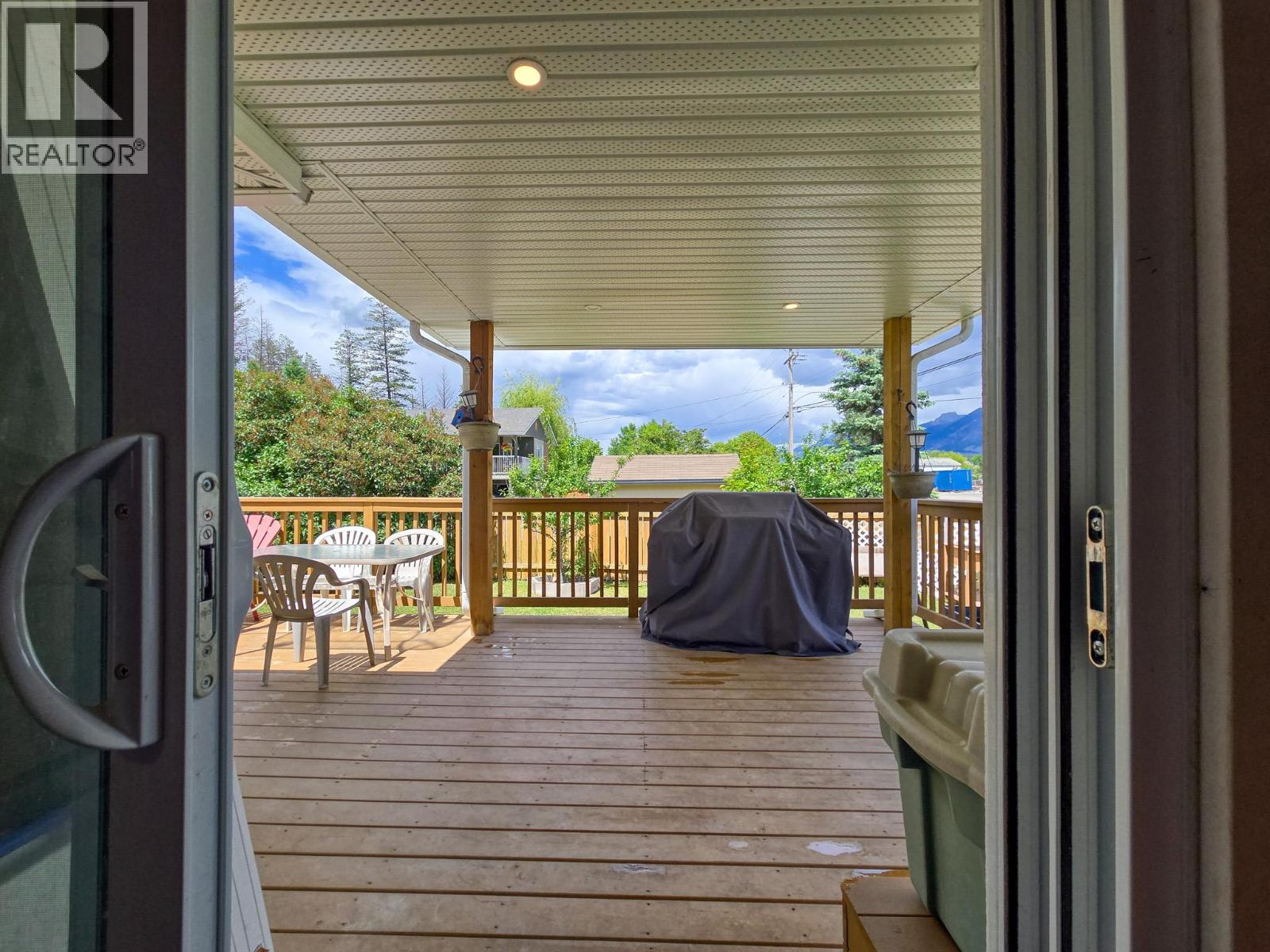 345 PANORAMA Drive - 19