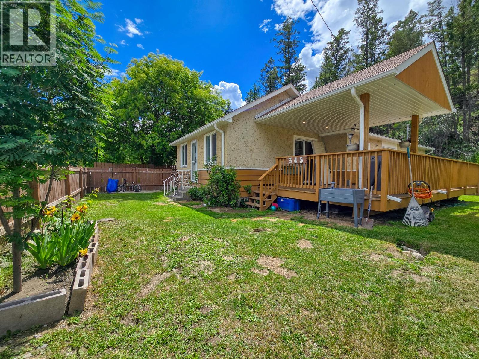 345 PANORAMA Drive - 22