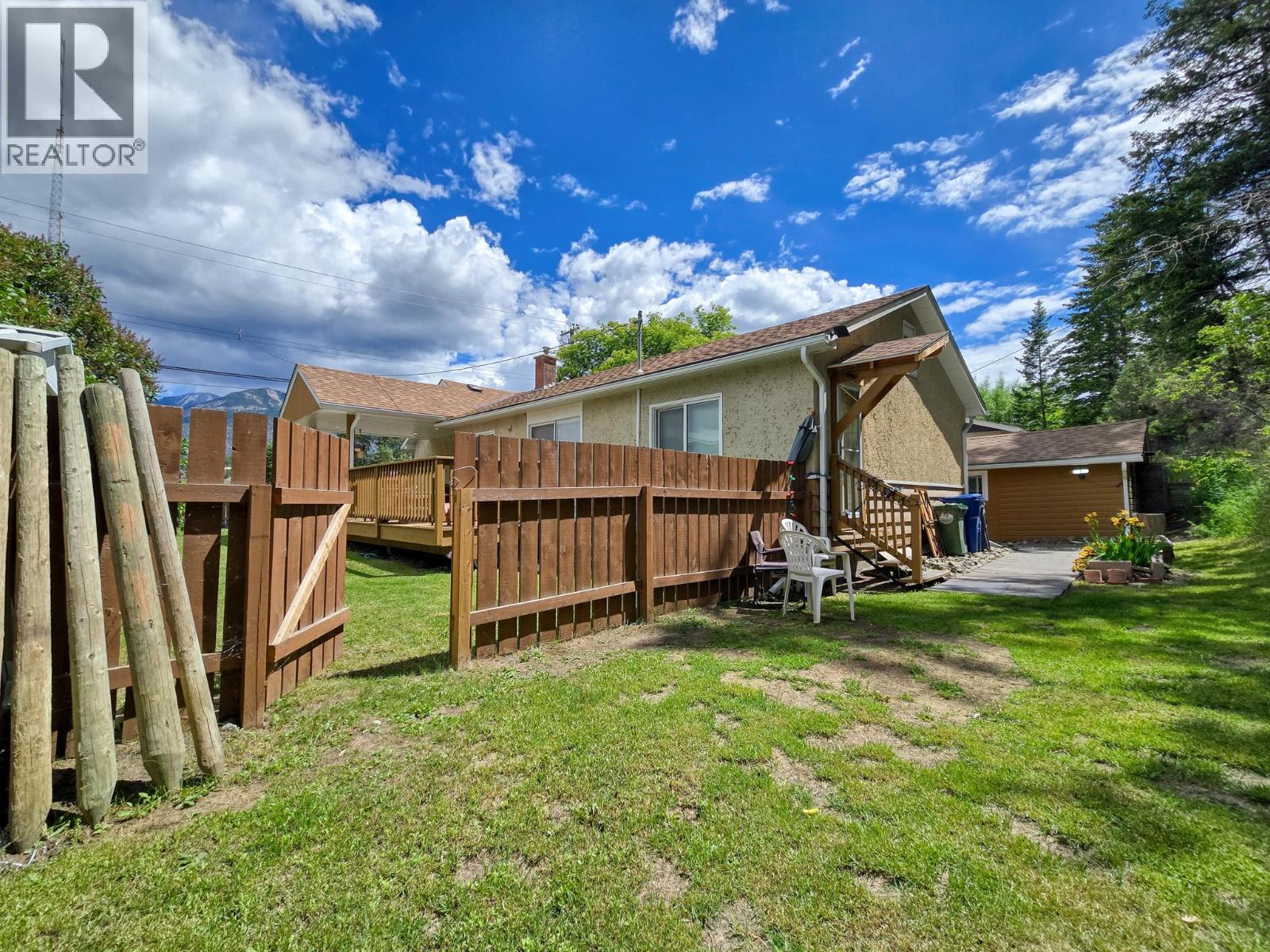 345 PANORAMA Drive - 27