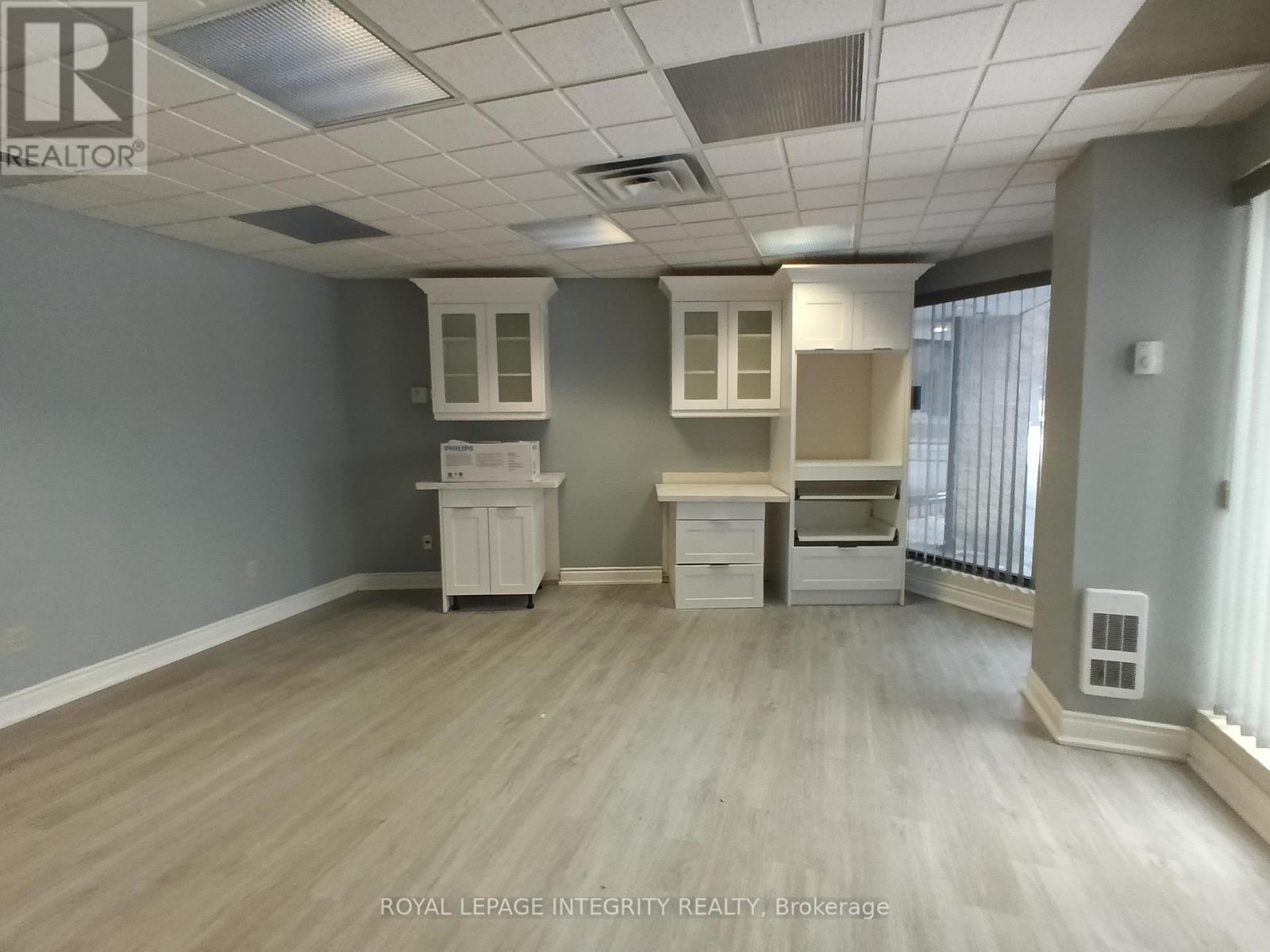 1 Bath Industrial for Rent in Ottawa – 3 – 155 TERENCE MATTHEWS CRESCENT, Ottawa – MLS# X13450942 - Image 12