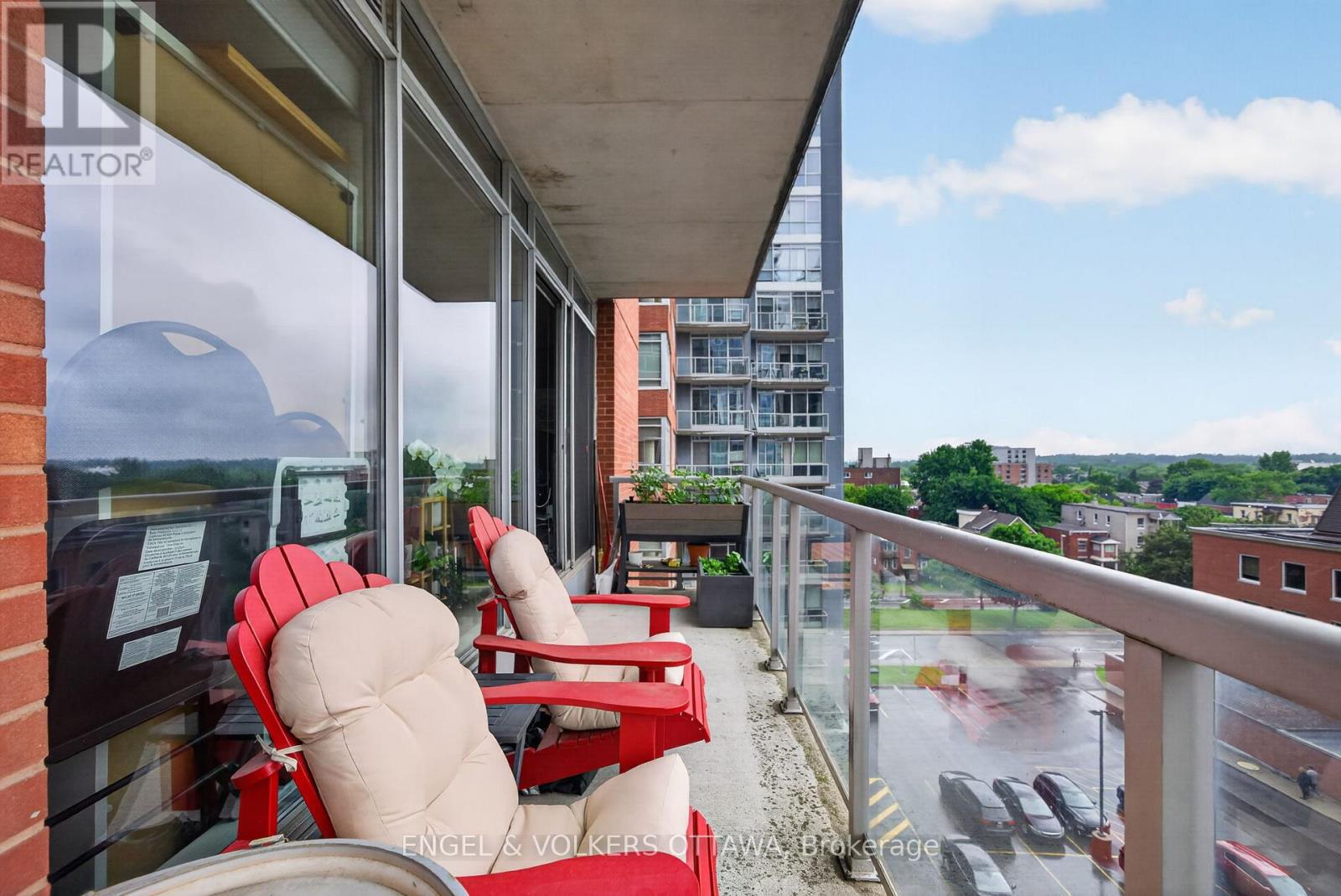 2 Bed, 1 Bath Apartment for Sale in Ottawa – 704 – 383 CUMBERLAND STREET, Ottawa – MLS# X13450972 - Image 26