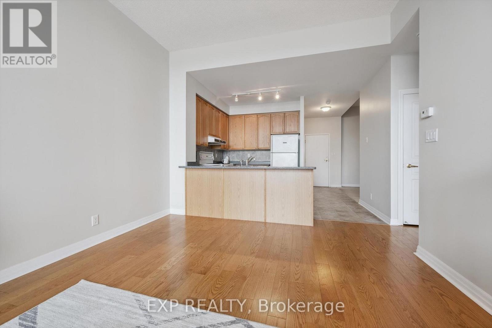 #607 70 PORT STREET E - 13
