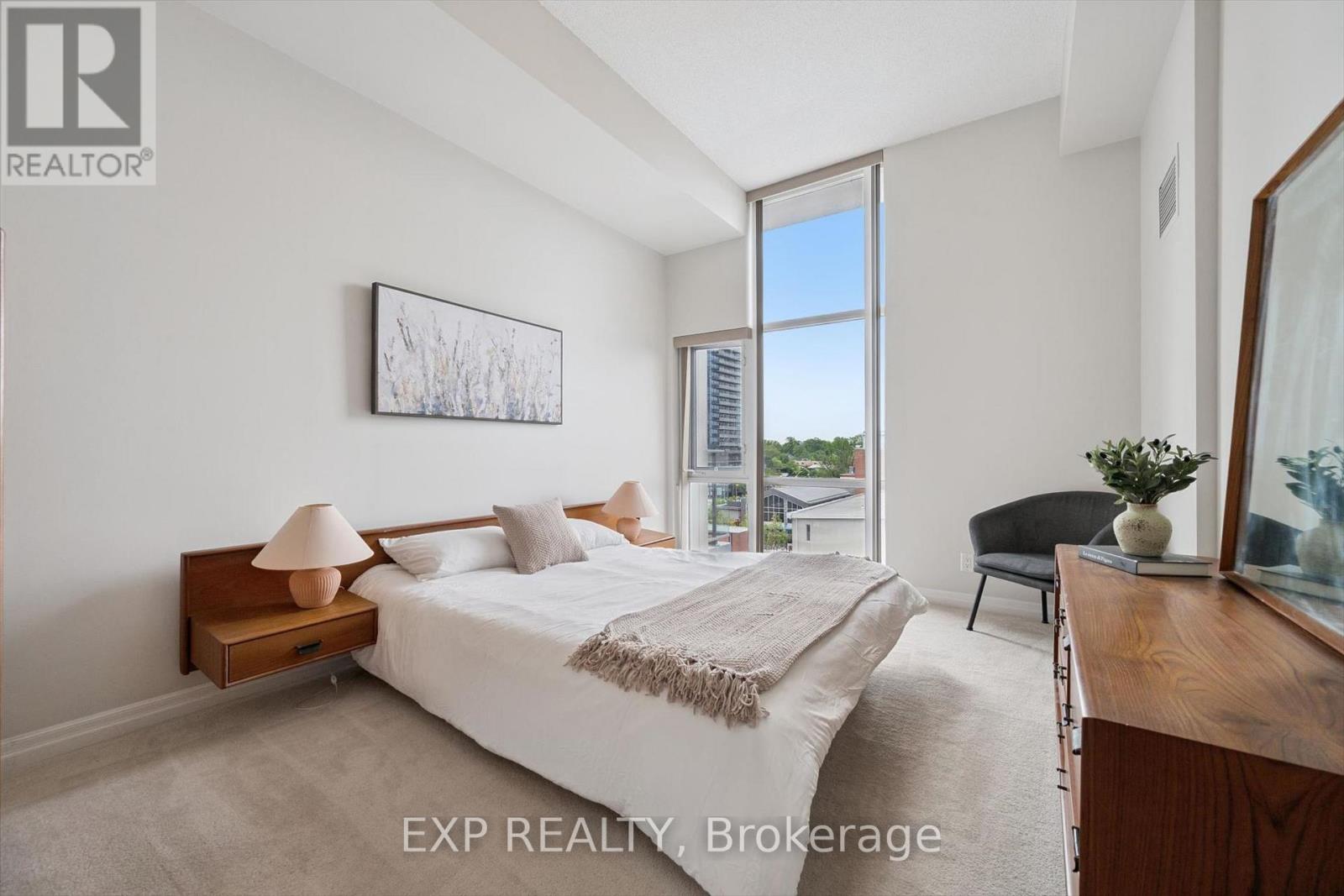 #607 70 PORT STREET E - 17