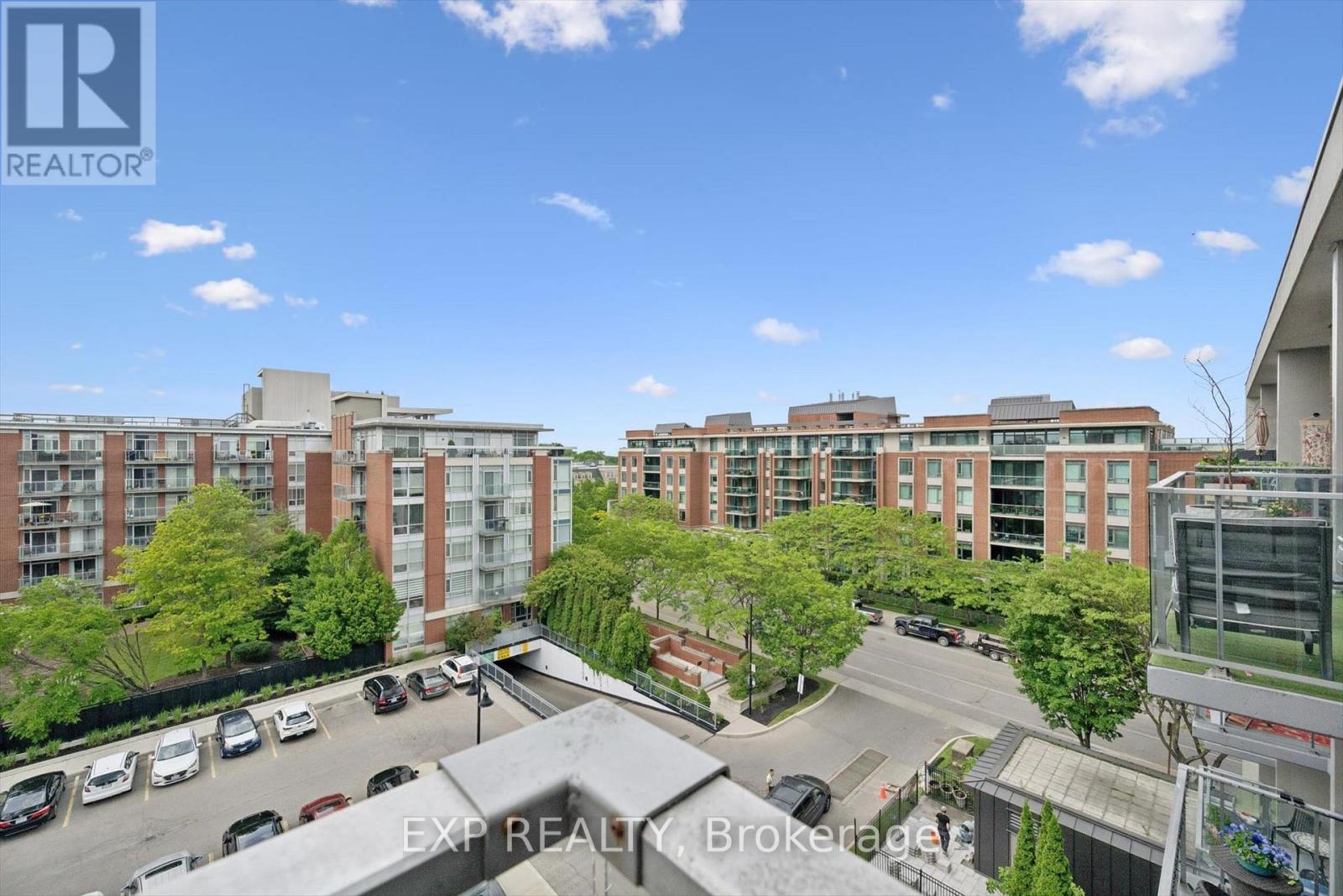 #607 70 PORT STREET E - 23