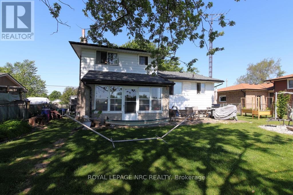1006 CRESCENT ROAD - 3