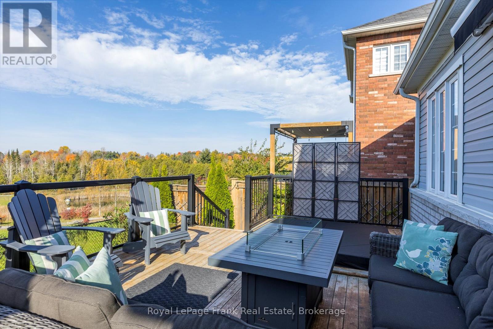 2 RICHARD EASON COURT - 26