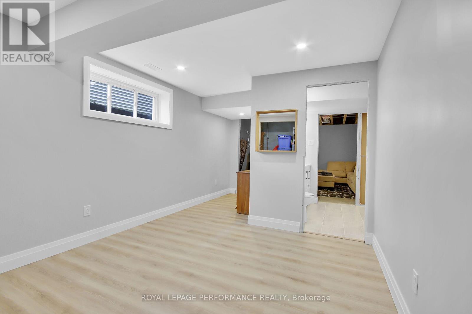 643 PARKVIEW TERRACE - 22