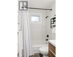 161 East Park Drive, Woodstock, ON N4S3N1 Photo 17