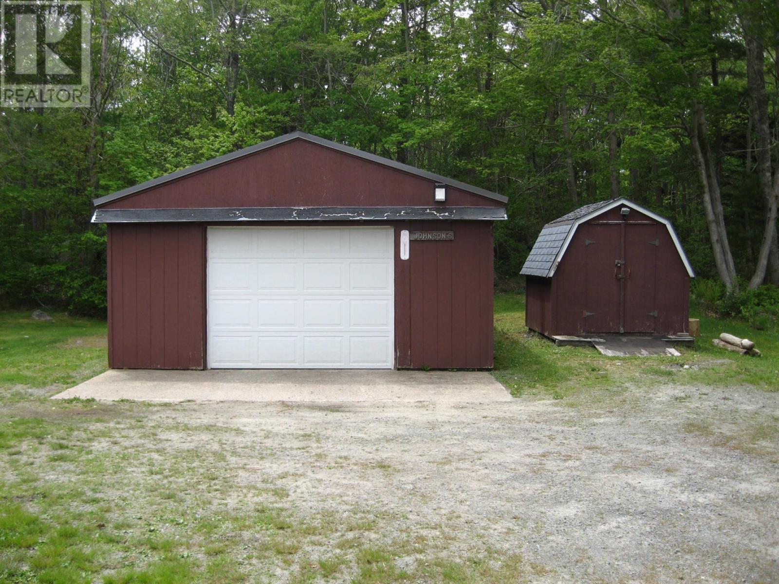 Property 3 of 21 of 19 Poplar Street