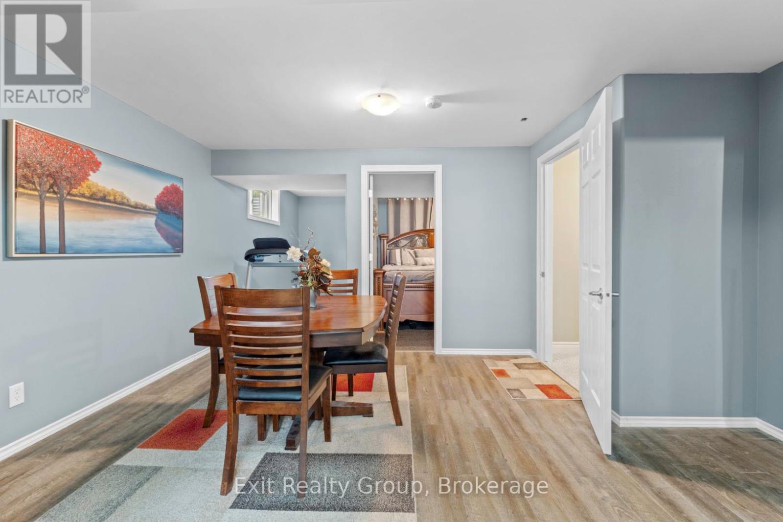 48 CAVENDISH DRIVE - 22