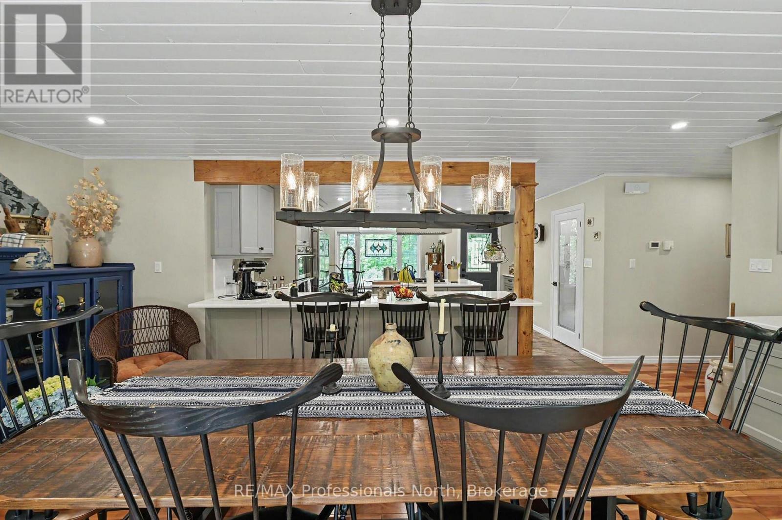 1661 HOSPITALITY ROAD - 18