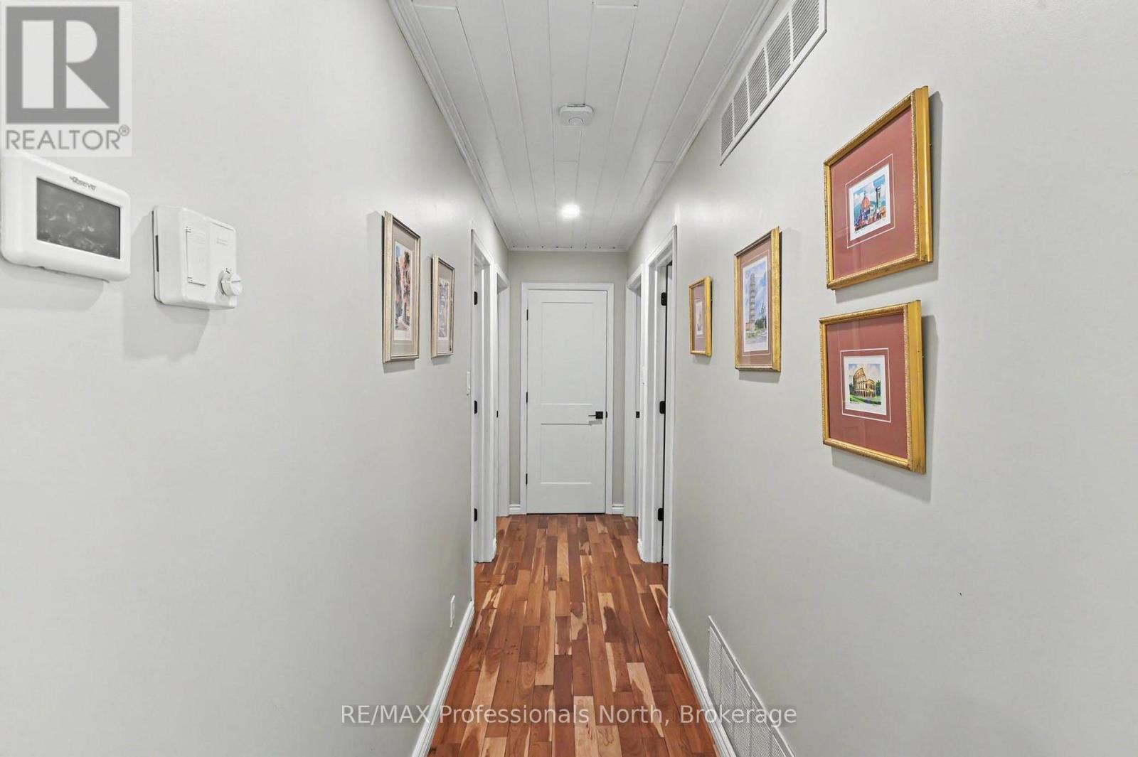 1661 HOSPITALITY ROAD - 20