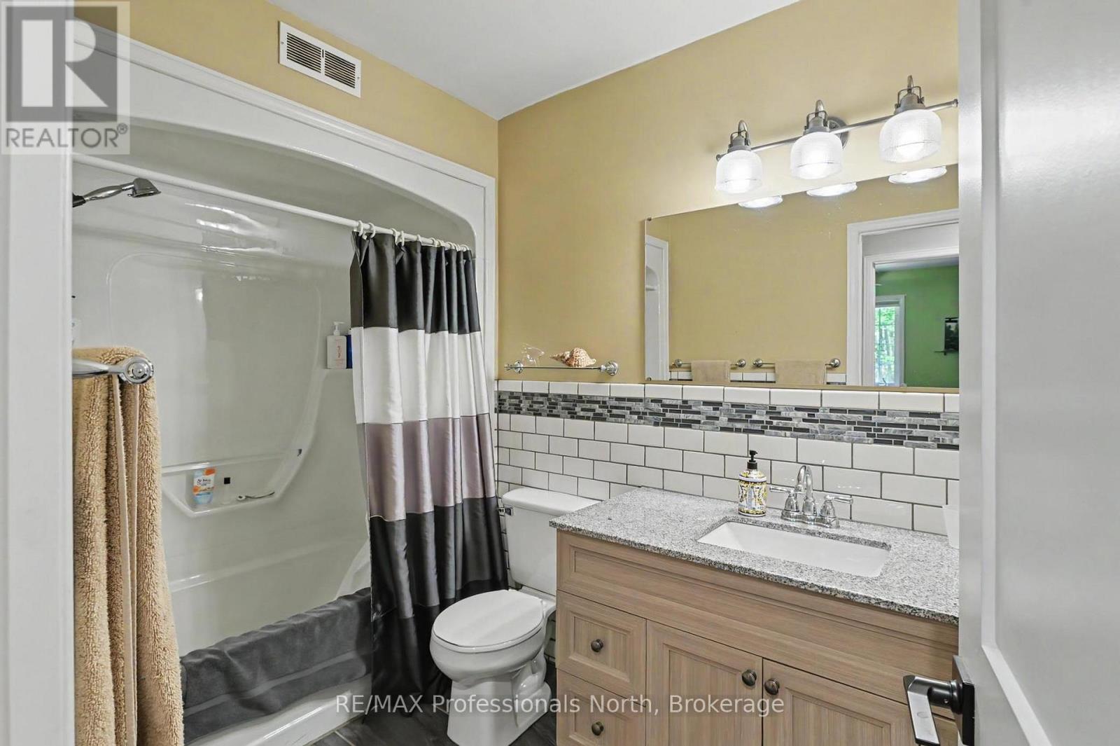 1661 HOSPITALITY ROAD - 26