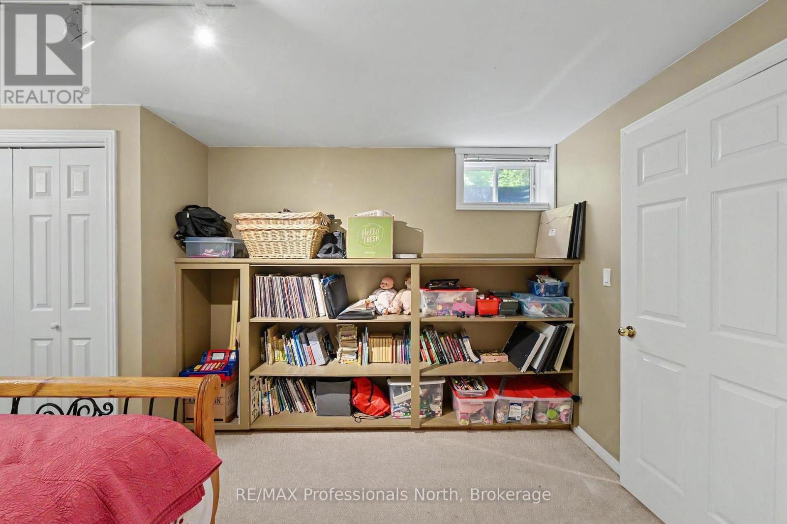 1661 HOSPITALITY ROAD - 31