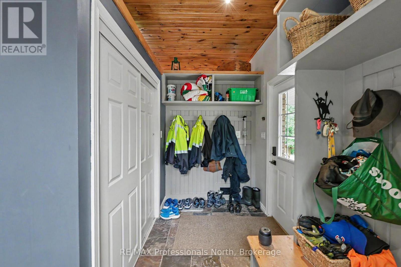 1661 HOSPITALITY ROAD - 4