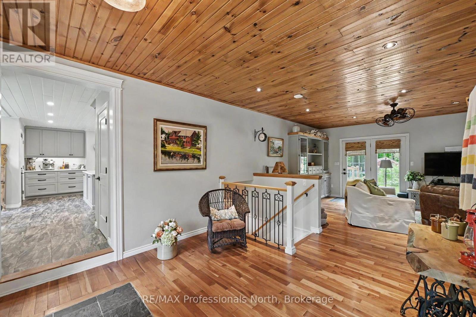 1661 HOSPITALITY ROAD - 6