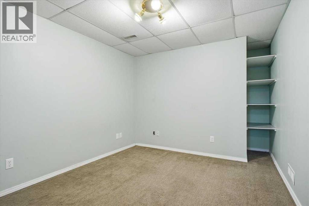 10409 73 Avenue — photo 20