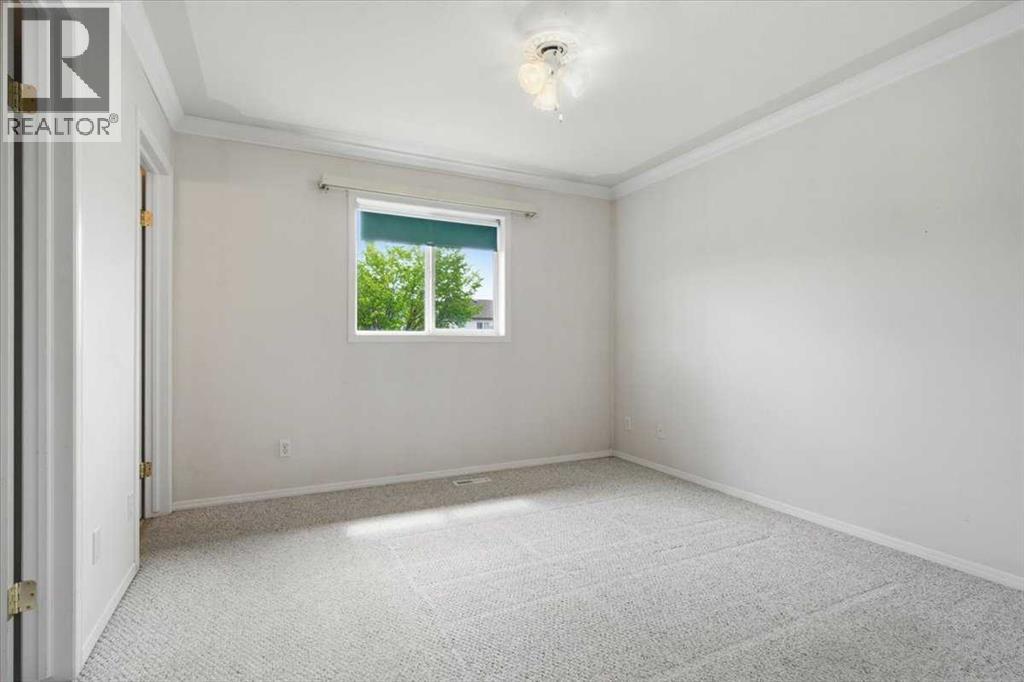 10409 73 Avenue — photo 9