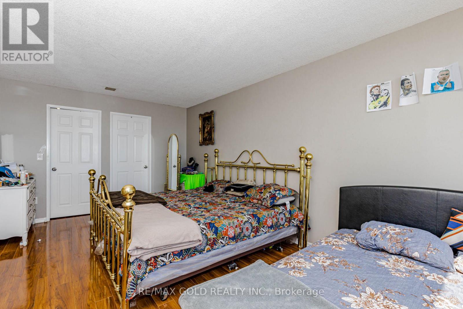 #PH 201 325 WEBB DRIVE - 29
