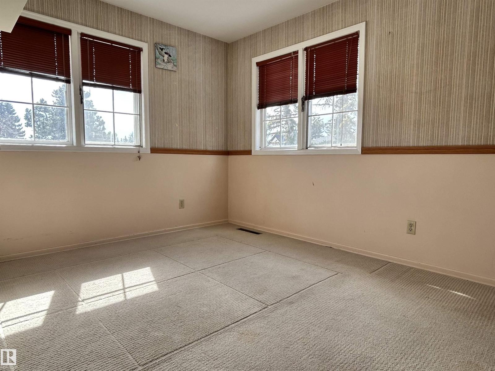 13112 63 AV NW - 13