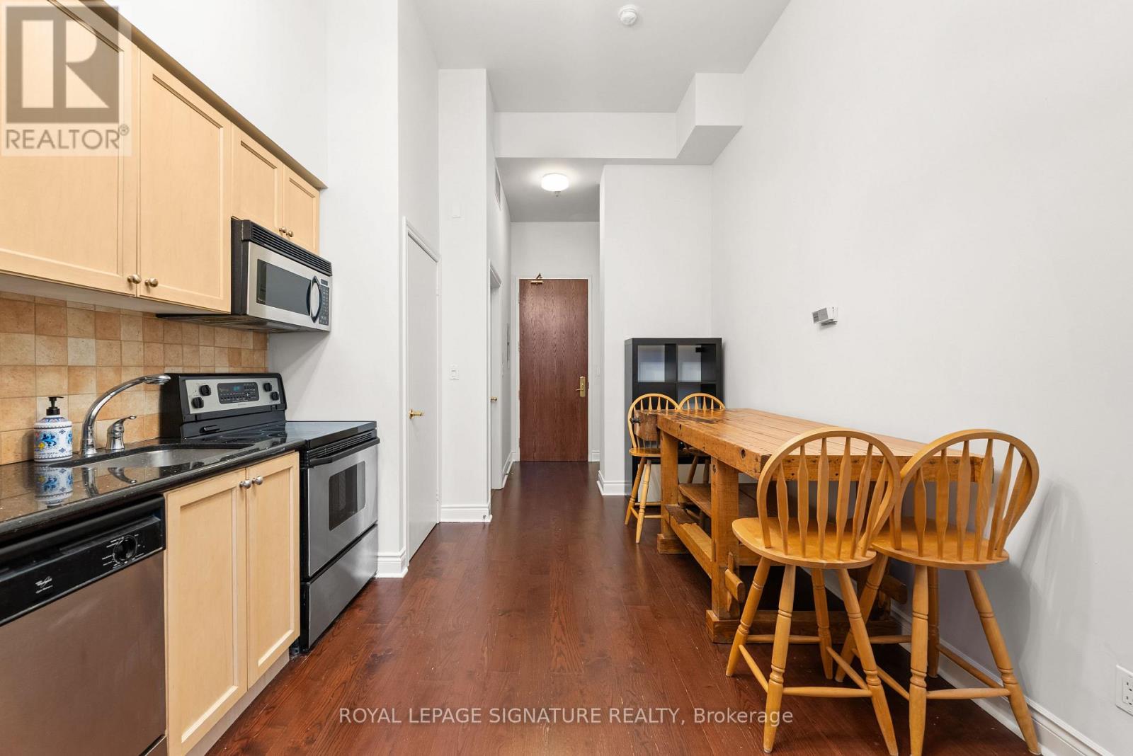 #303 73 RICHMOND STREET W - 5