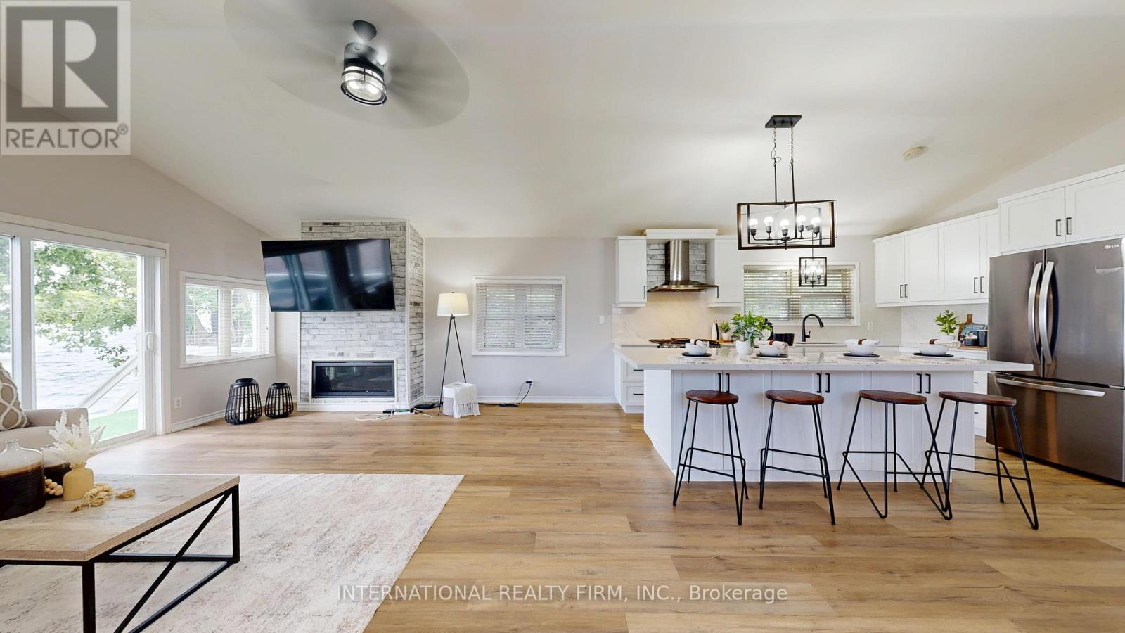 356 PLATTEN BOULEVARD - 11