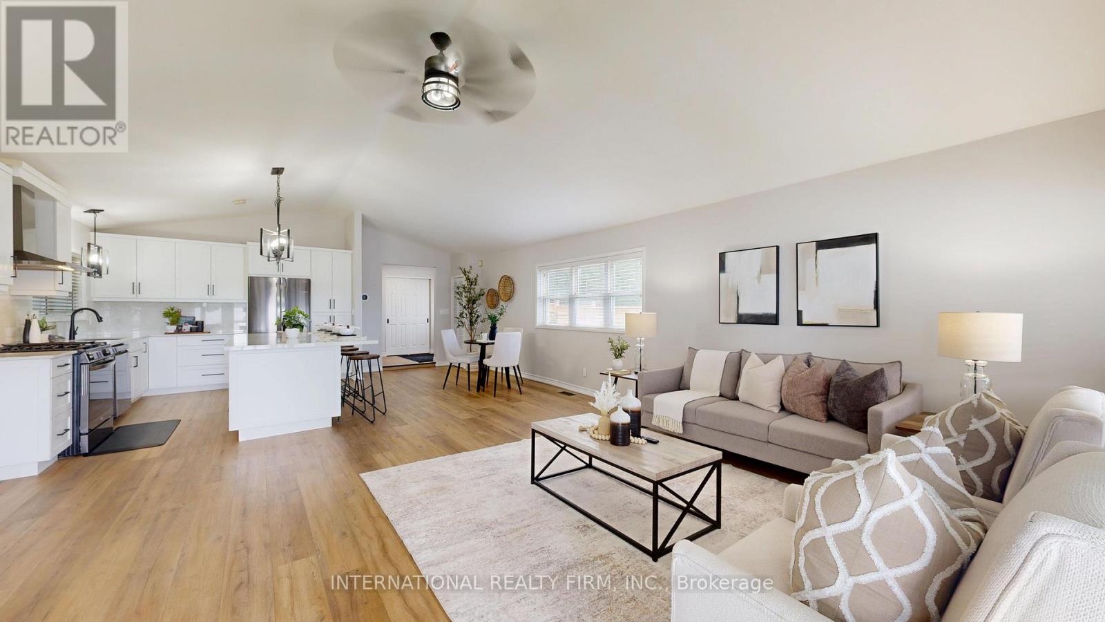 356 PLATTEN BOULEVARD - 14