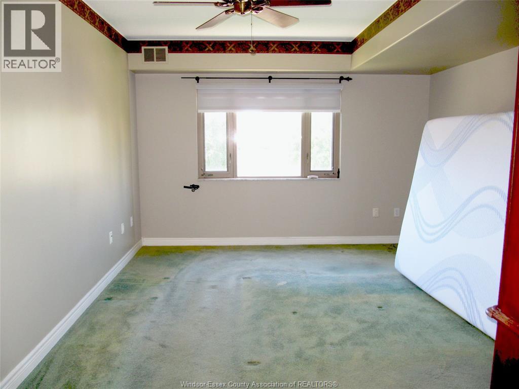 #213 310 VILLAGE GROVE DRIVE - Image 10