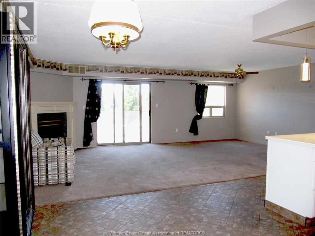 #213 310 VILLAGE GROVE DRIVE - 2