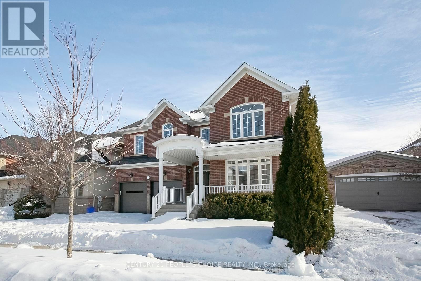 35 MORLAND CRESCENT - 2